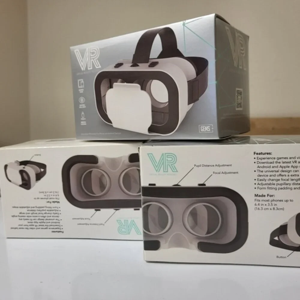 Virtual Reality Headse VR new in box ??
